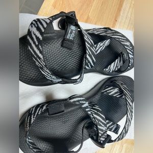 Chacos - Zebra Print - Women’s Size 11 Sandal